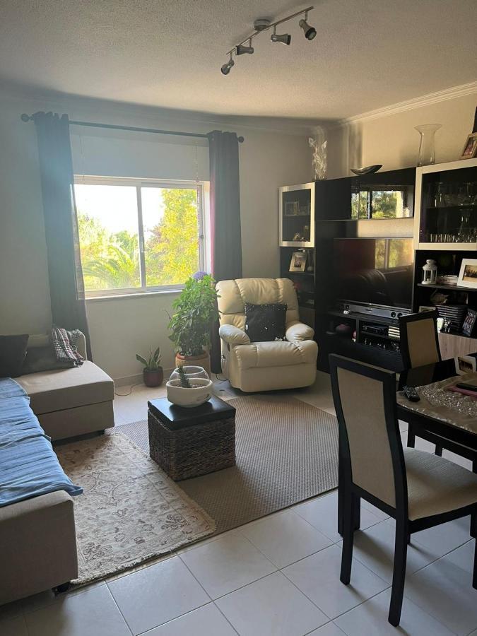 Ferienwohnung Apartamento Com Boa Luz E Localizacao Em Lisboa. Exterior foto